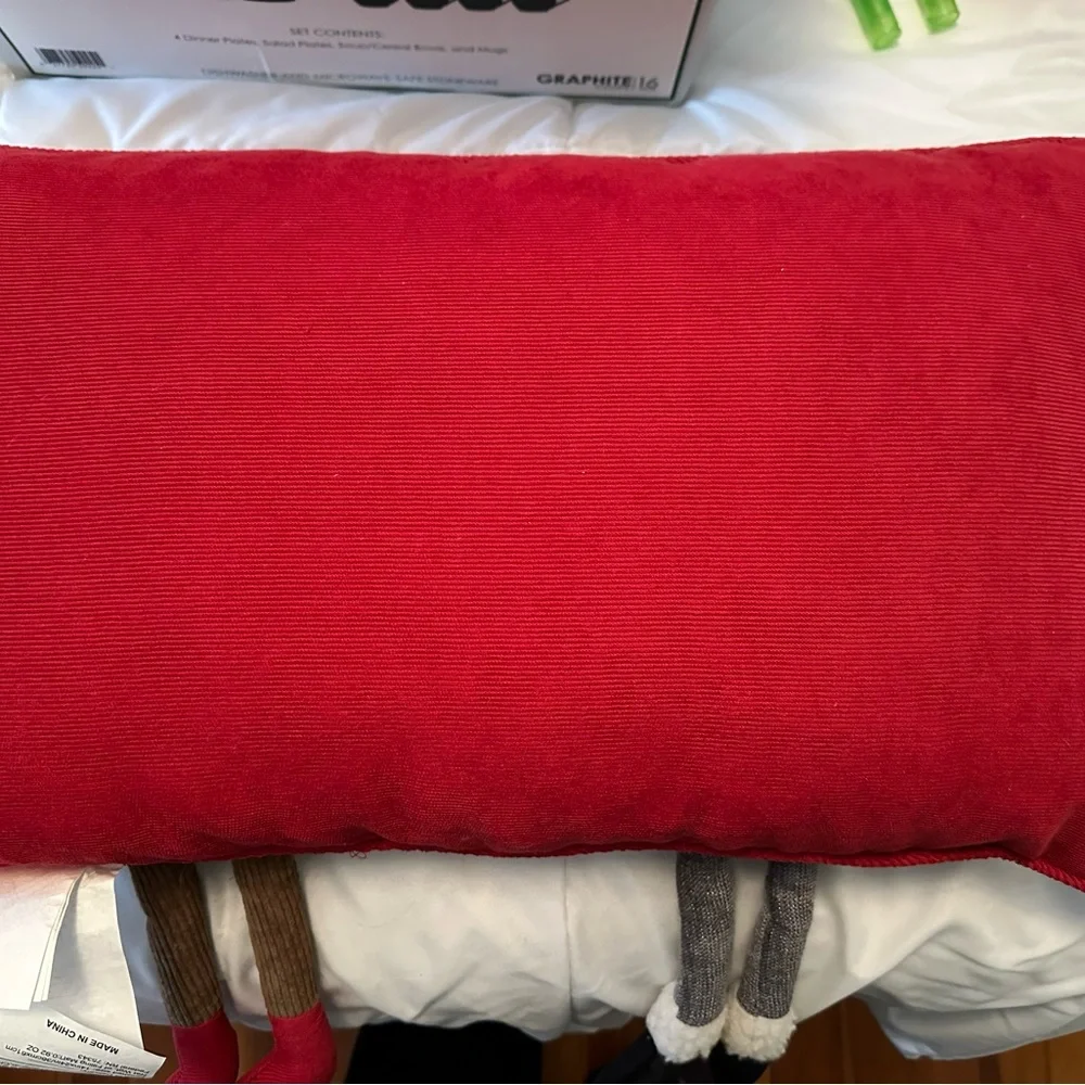 Adorable Holiday Fox Throw Pillow-NWT